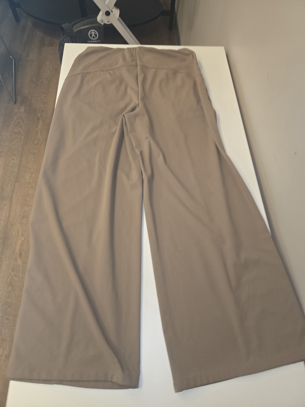 Wide-Leg Pull-On Pants in Taupe Old Navy Large